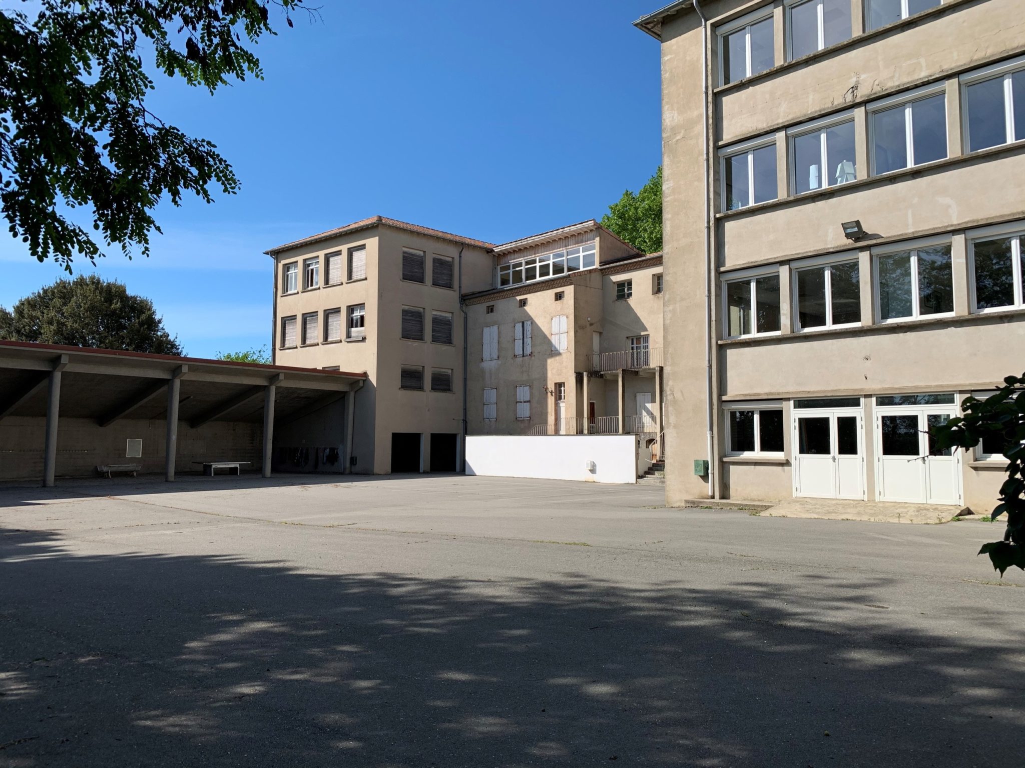 Visite virtuelle Ensemble Scolaire SaintFrançois MassacSéran